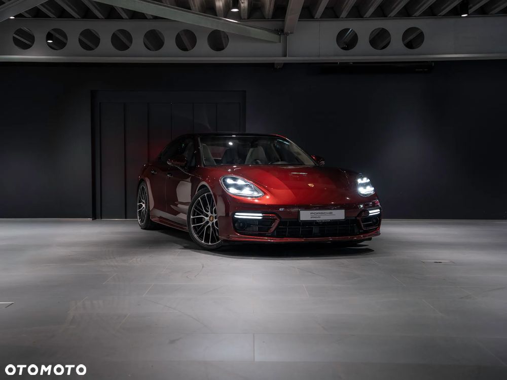 Porsche Panamera 4 E-Hybrid Platinum Edition - 7