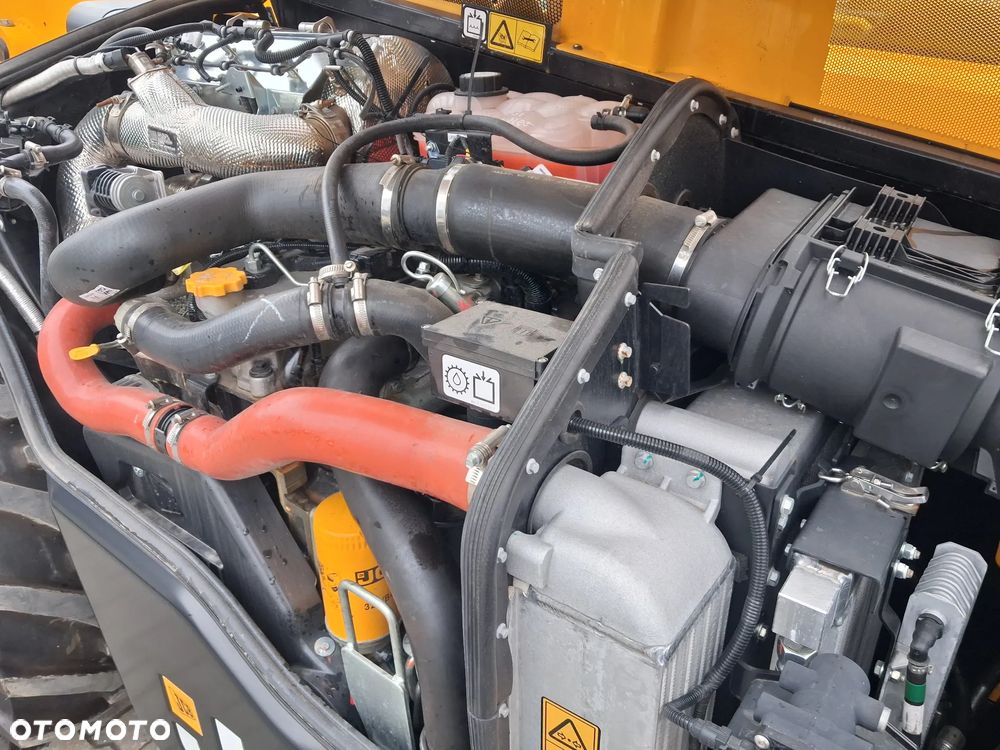 JCB 532 - 70 AGRI SUPER - 11