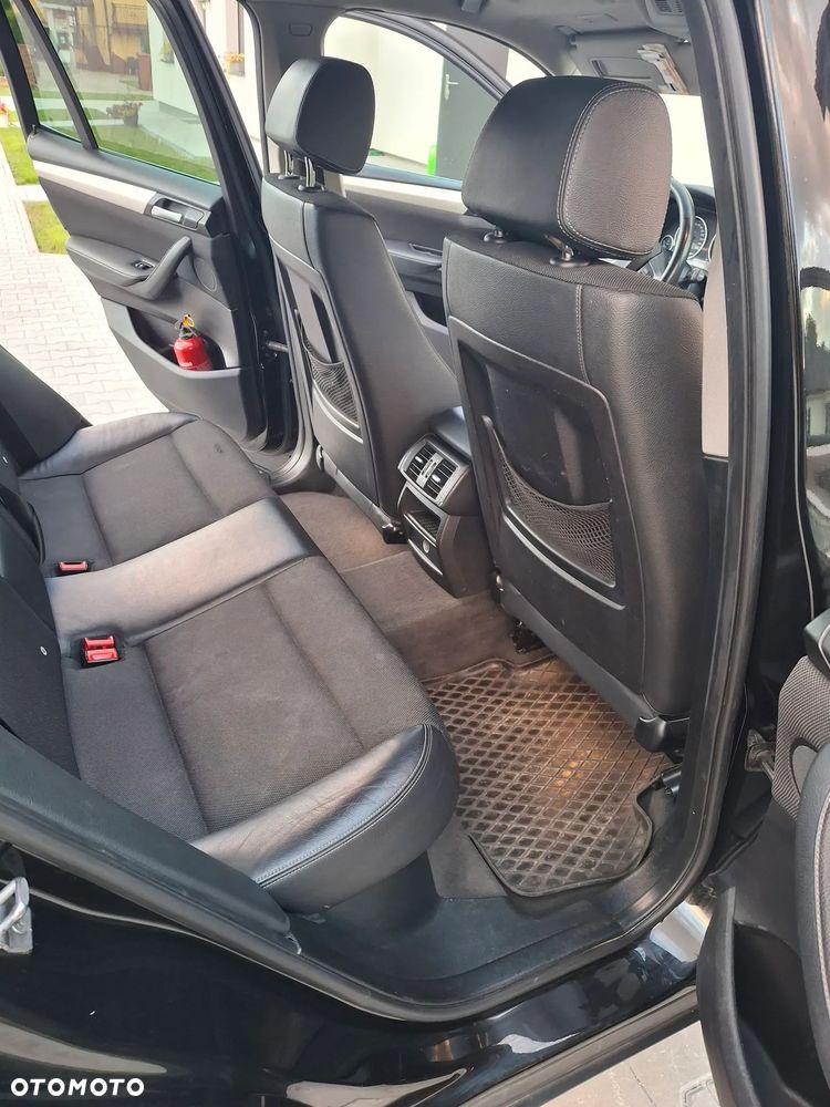 BMW X3 sDrive18d Advantage sport - 18