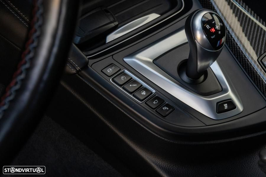 BMW M4 Coupe DKG Competition - 40