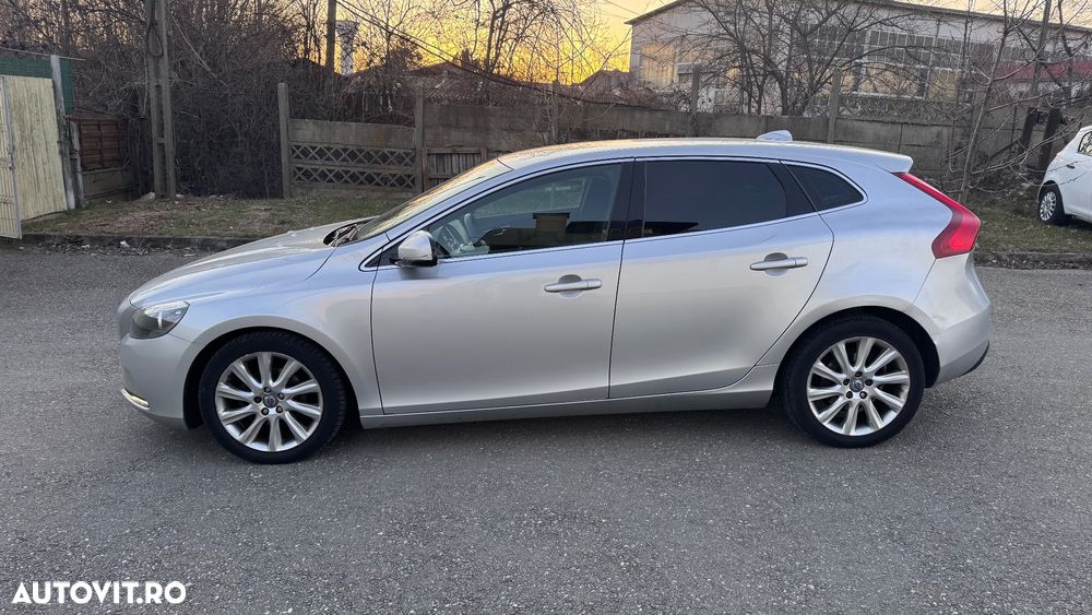 Volvo V40 D2 ECO Summum - 12