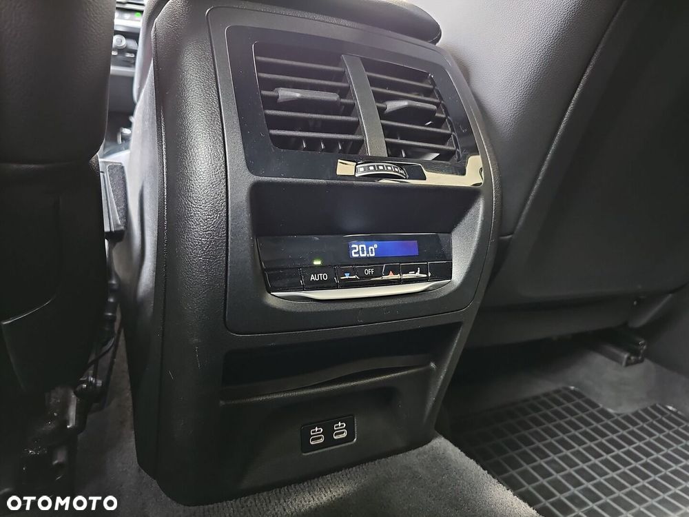 BMW X3 - 28