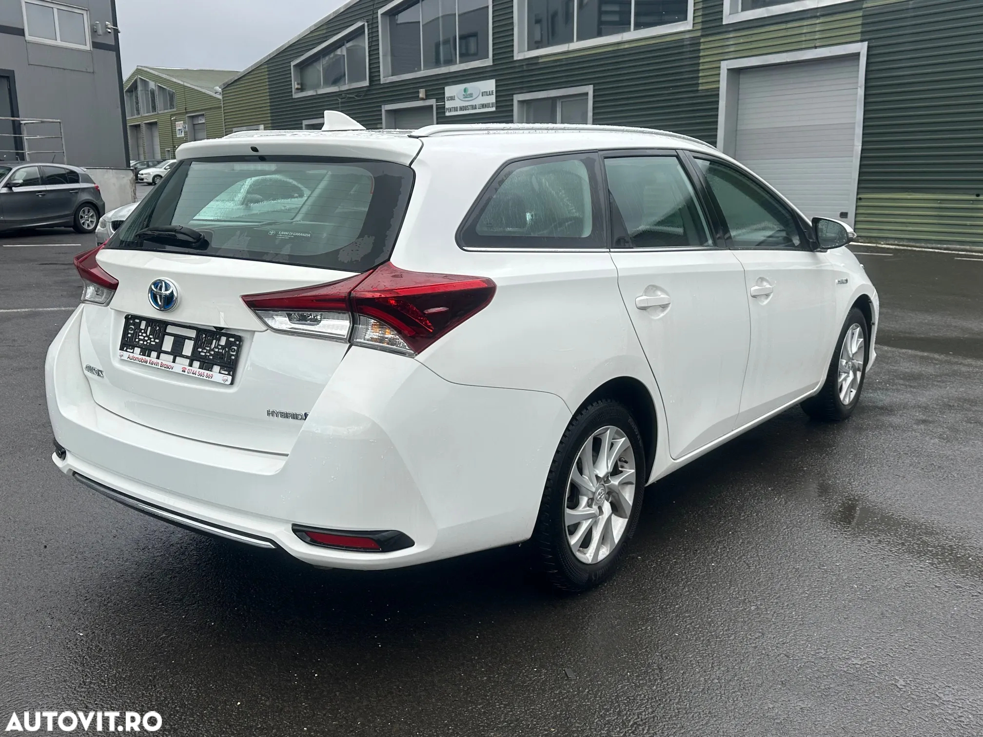 Toyota Auris - 4