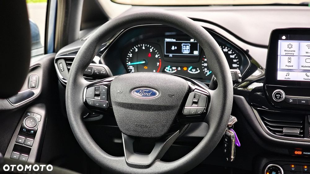 Ford Fiesta - 34