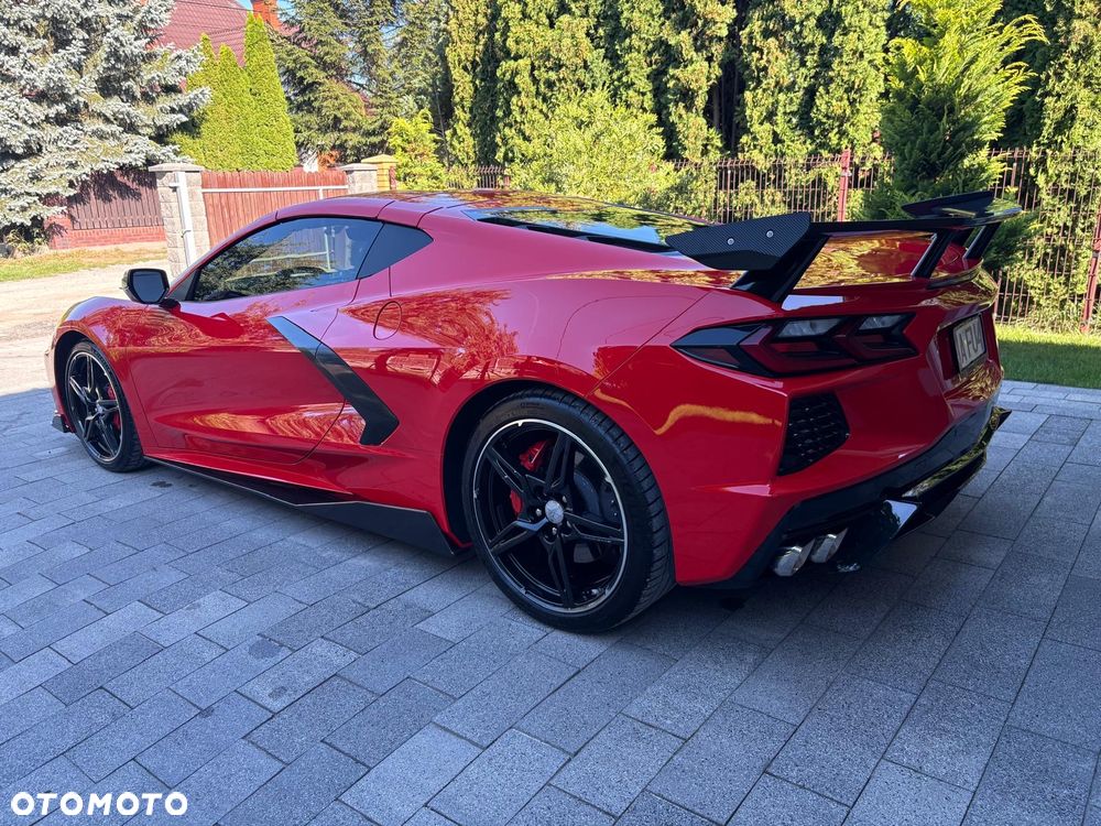 Chevrolet Corvette - 37