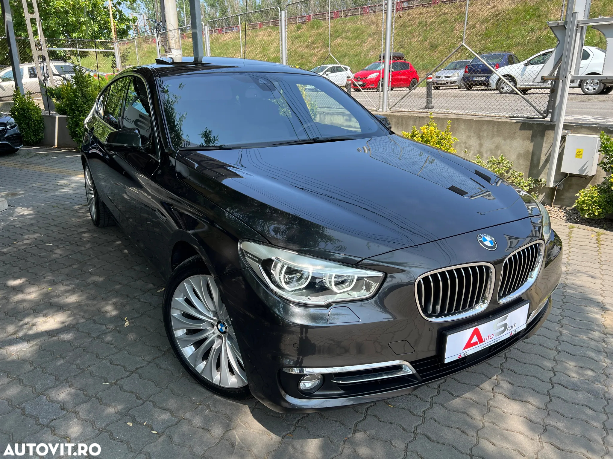 BMW Seria 5 520d Gran Turismo Aut. Luxury Line - 11