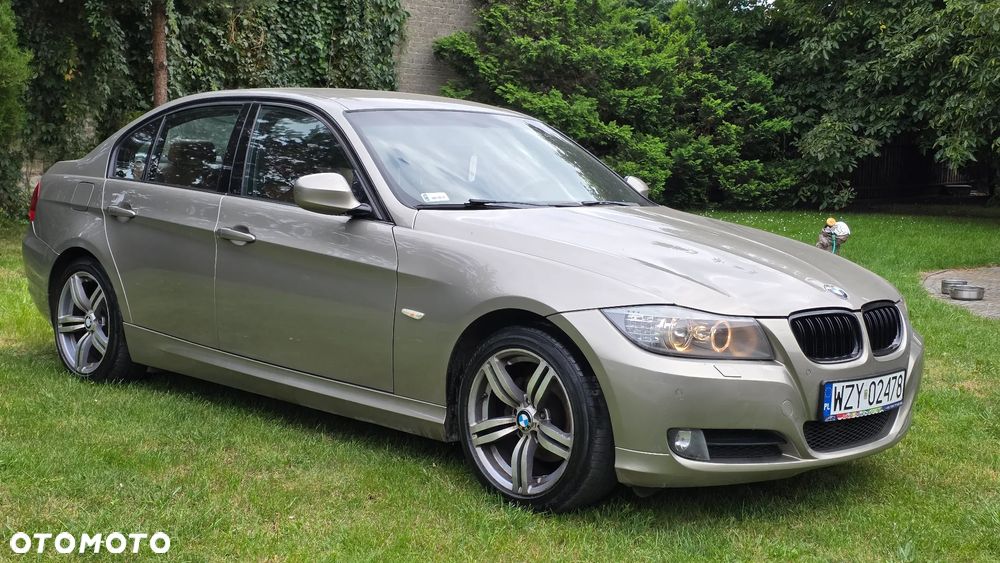 BMW Seria 3 318d - 3