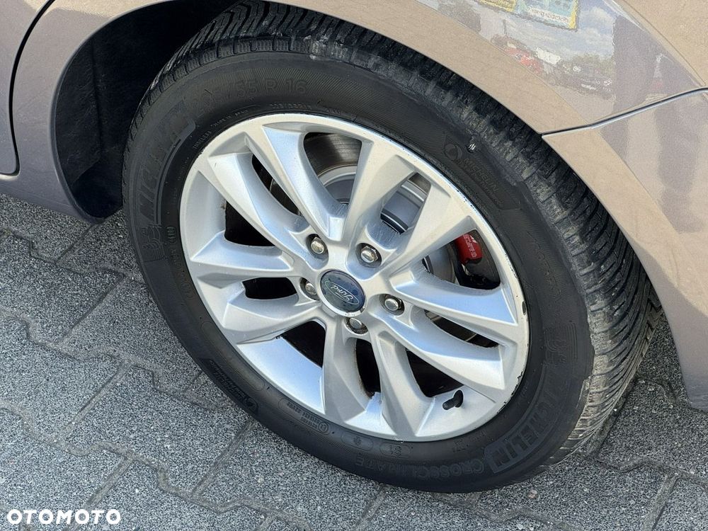 Ford Mondeo 1.6 T Ambiente - 19