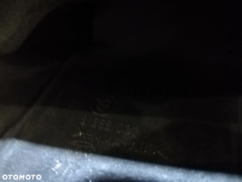BMW E39 SEDAN TYLNA LEWA LAMPA TYŁ LEWY 8358031 - 3