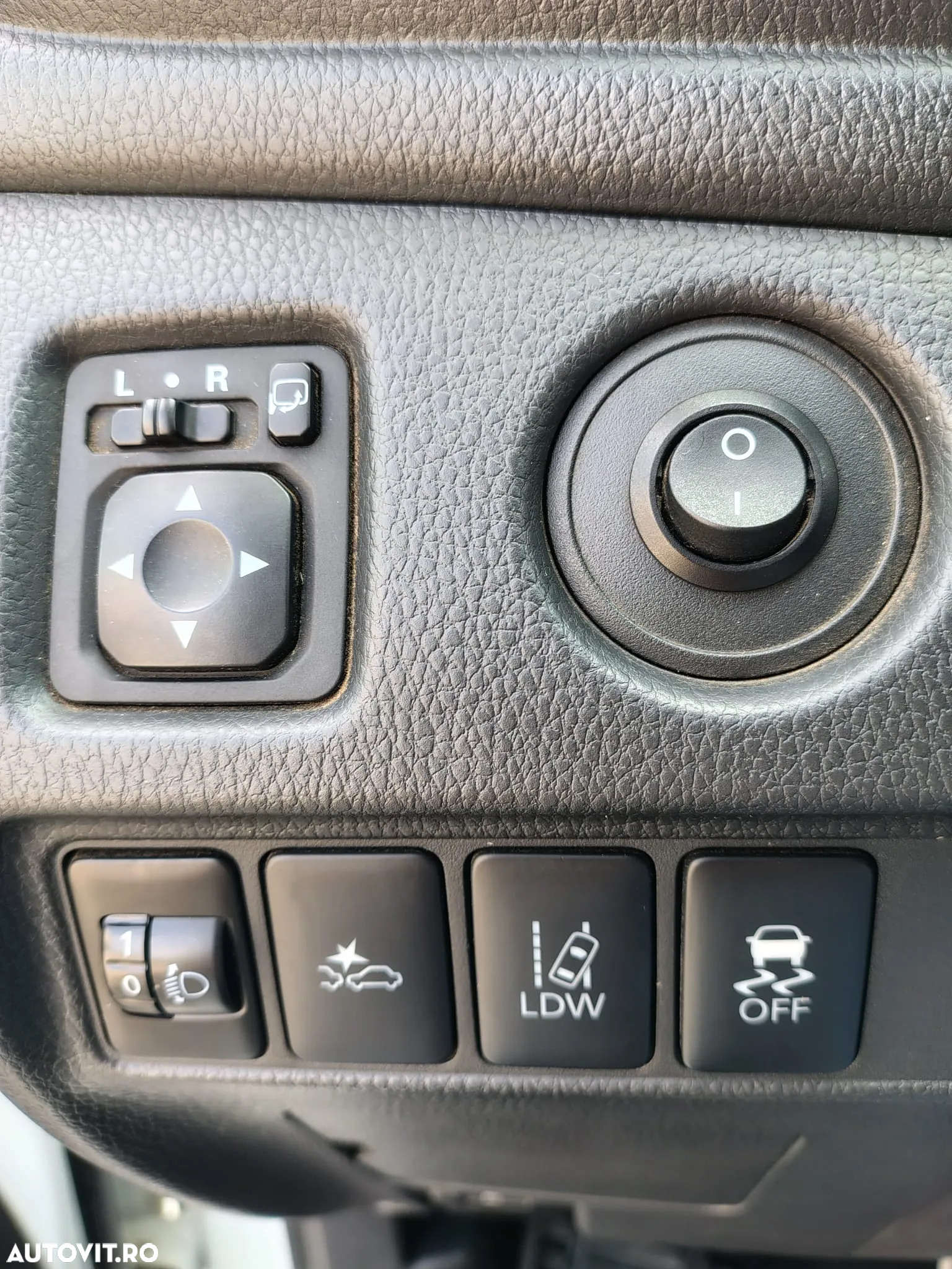 Mitsubishi L200 Double Cab 2.2 DI-D M/T Instyle - 21