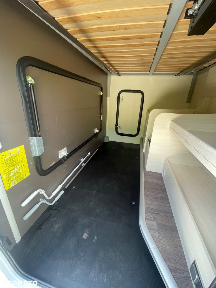 Ford Transit - 9