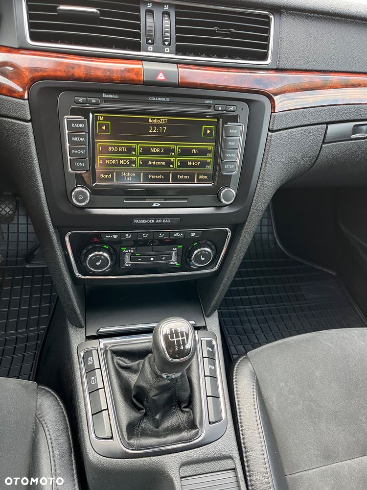 Skoda Superb 1.4 TSI Exclusive - 34