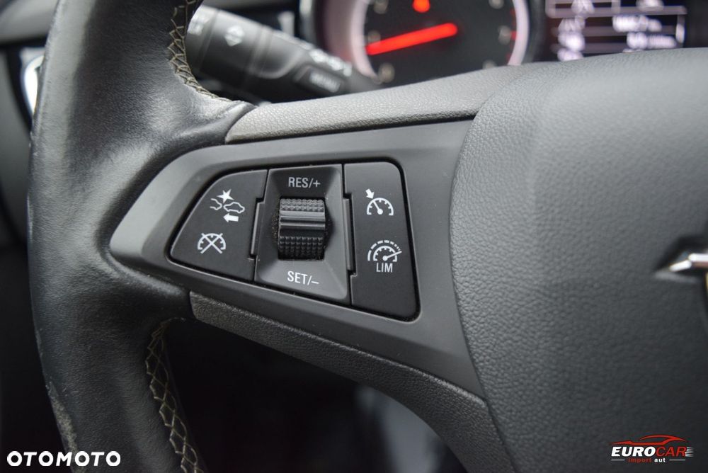 Opel Astra 1.4 T Dynamic - 22