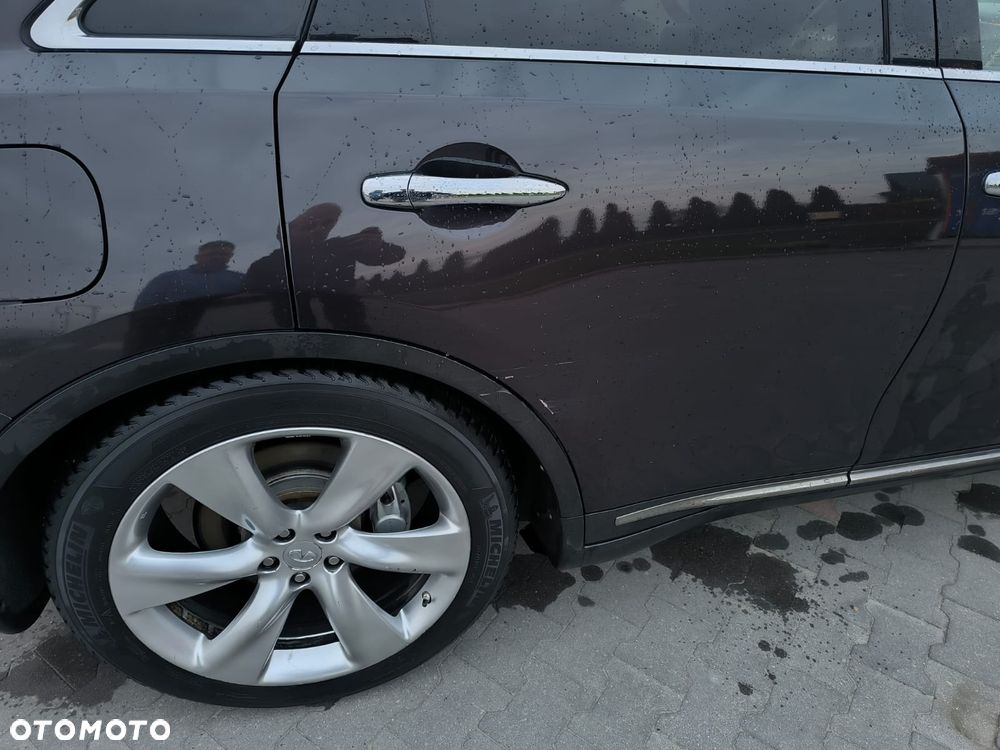 Infiniti FX FX30d S Premium - 19