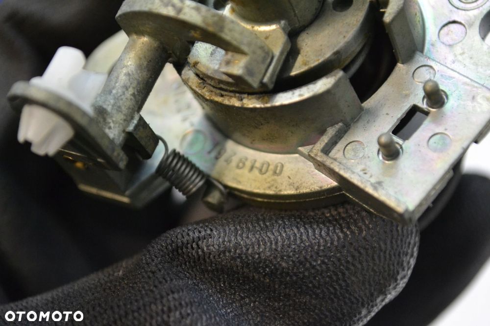 BMW E36 Z3 WKŁADKA ZAMKA KLAPY BAGAŻNIKA 1946100 - 8