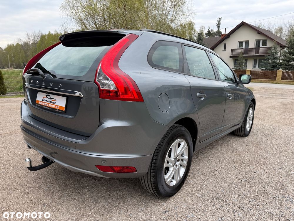 Volvo XC 60 D3 SCR Momentum - 16