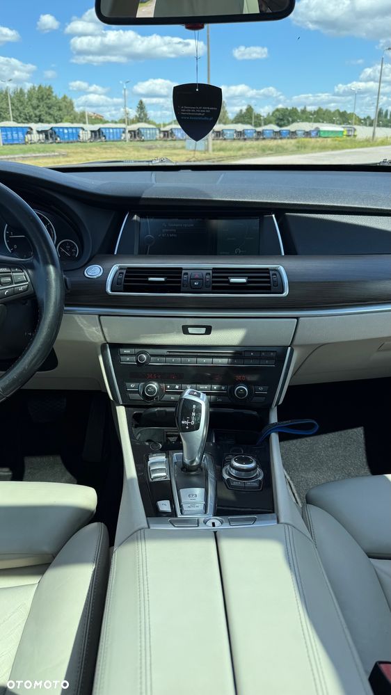 BMW 5GT 530d - 10