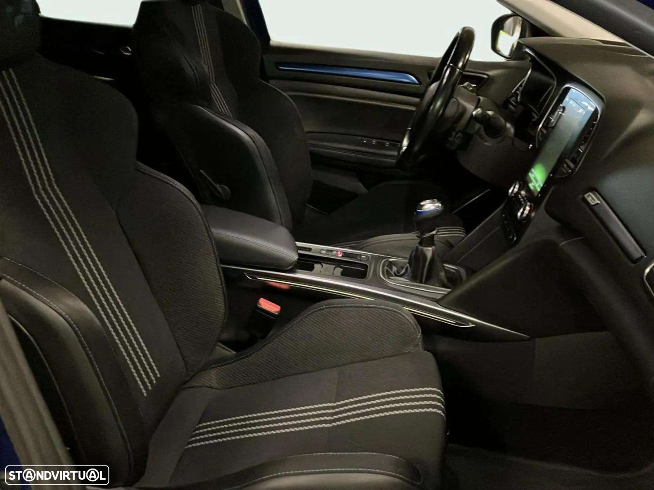 Renault Mégane 1.6 dCi GT Line - 16