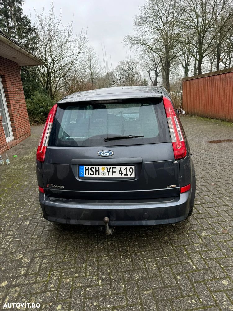 Ford C-Max - 12