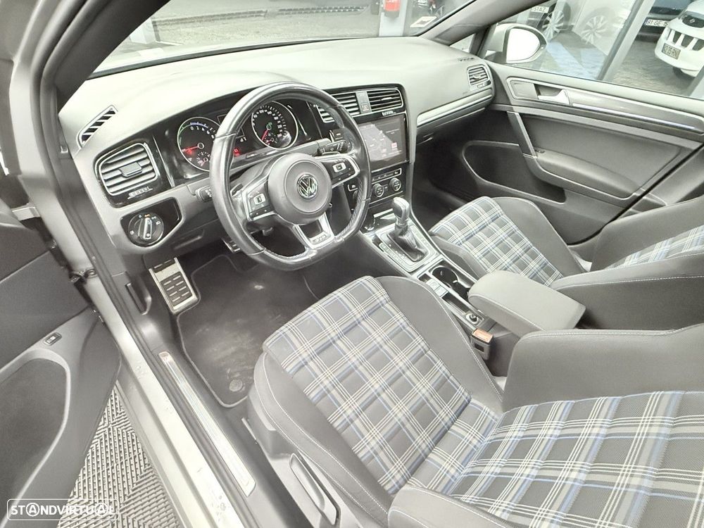 VW Golf 1.4 GTE Plug-in - 8