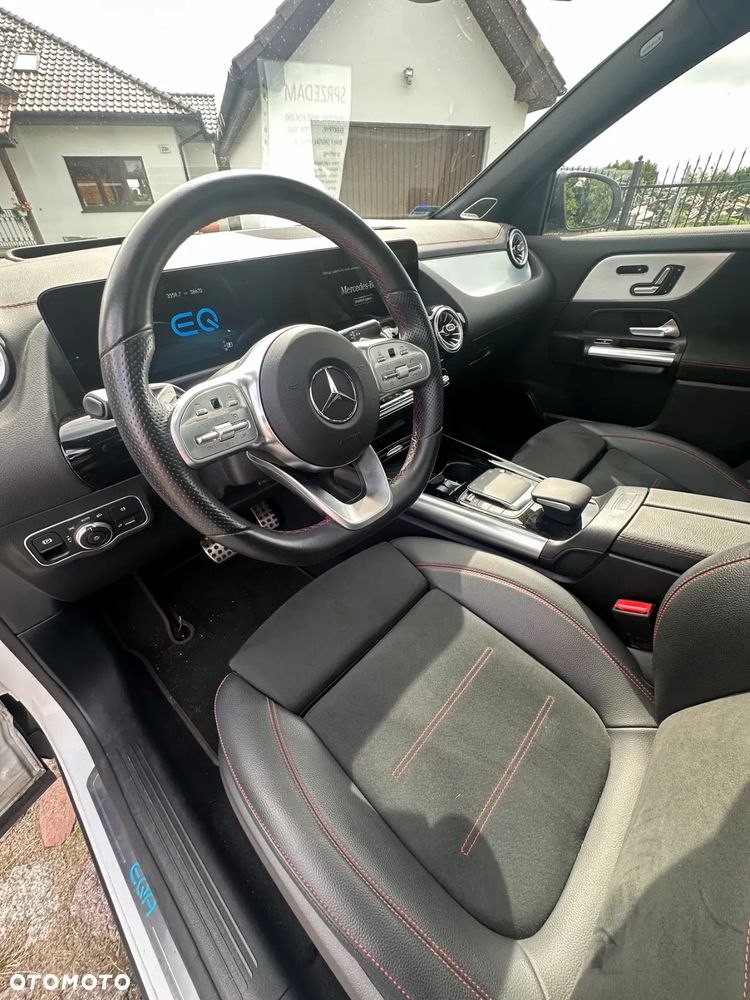 Mercedes-Benz EQA - 9