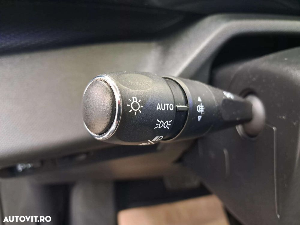 Peugeot 308 1.5 BlueHDi FAP STT EAT8 Active Pack - 21