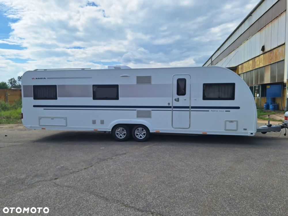 Adria Alpina 763 UK - 5