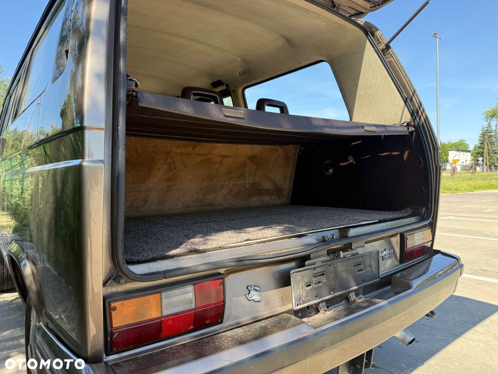 Volkswagen Transporter Caravelle GL 255 592/Z24 - 18