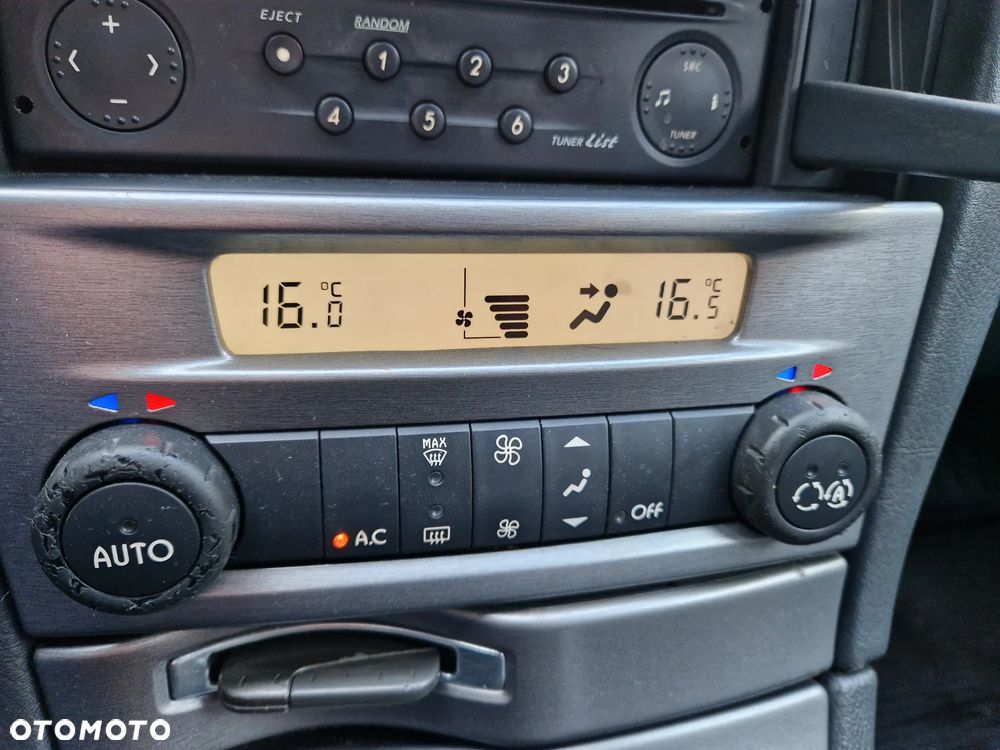 Renault Laguna - 3