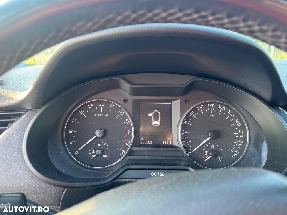 Skoda Octavia - 8