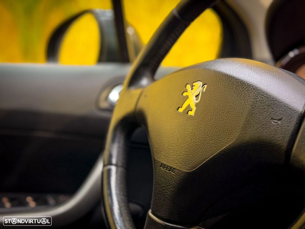 Peugeot 308 SW 1.6 HDi Executive CVM6 - 10