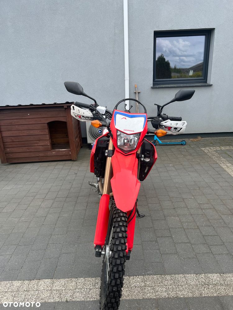 Honda CRF - 3
