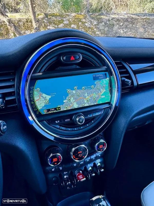 MINI Cabrio Cooper D Auto - 19