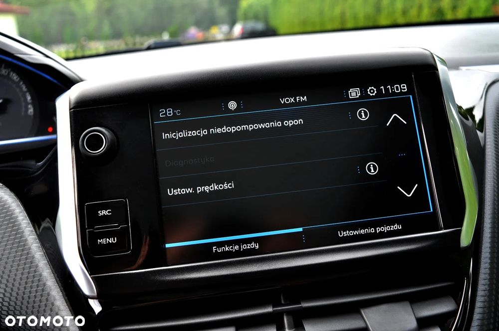 Peugeot 2008 1.2 Pure Tech Crossway S&S - 31