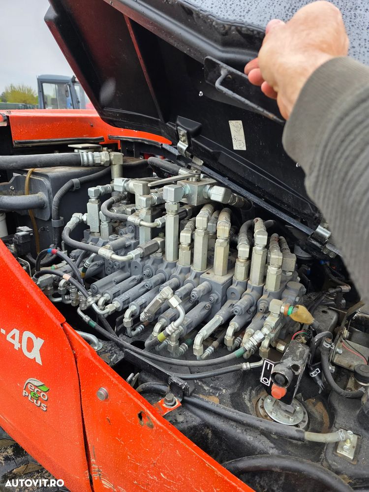 Kubota KX080-4 alpha excavator pe senile midiexcavator compact - 9