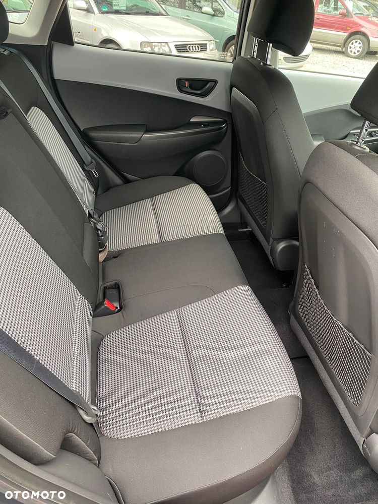 Hyundai Kona - 18