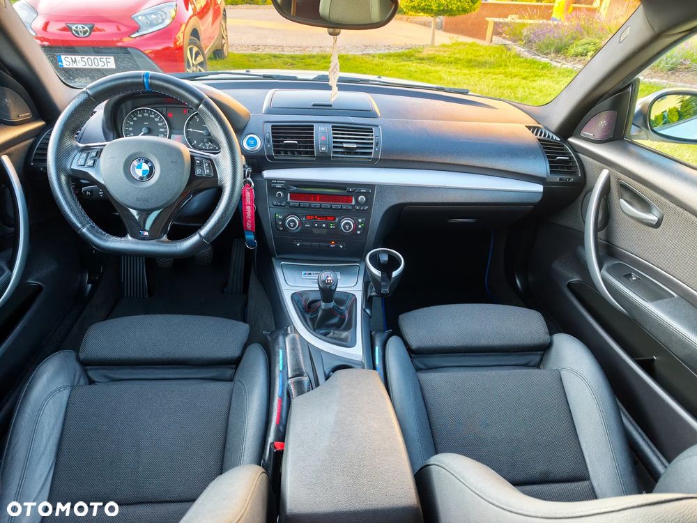 BMW Seria 1 118d - 23