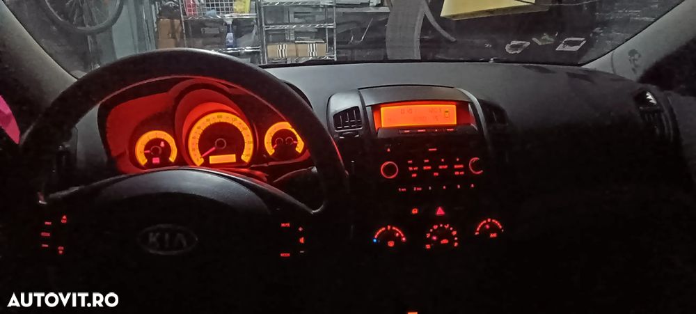 KIA Ceed 2008 — imagine 16