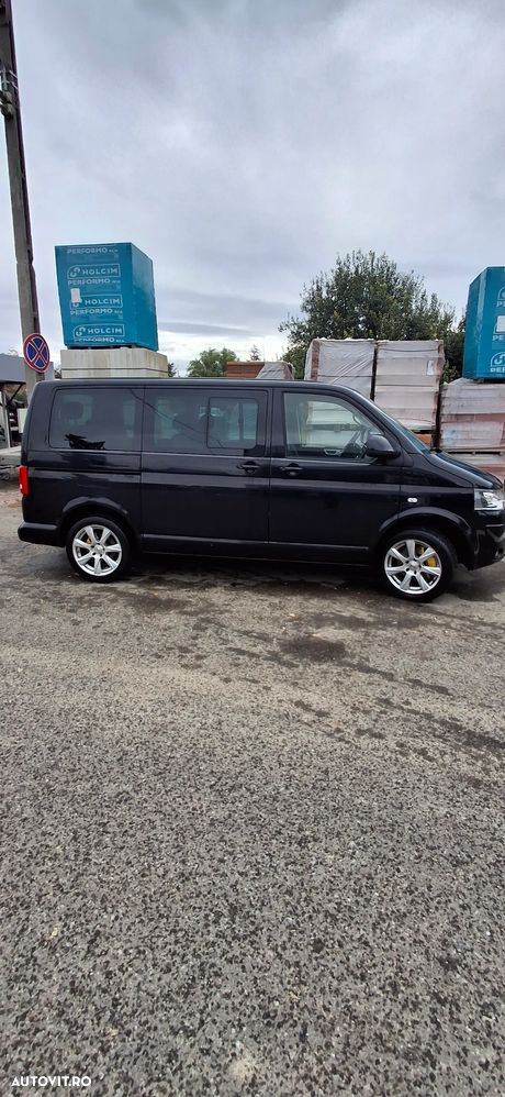 Volkswagen Multivan - 14