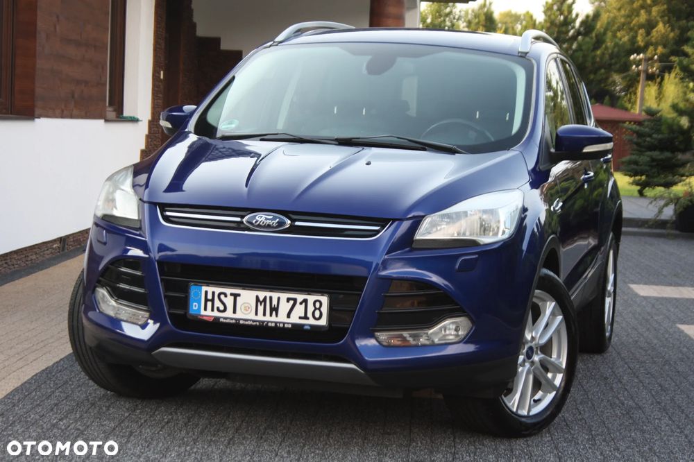 Ford Kuga 1.6 EcoBoost 2x4 Titanium - 27