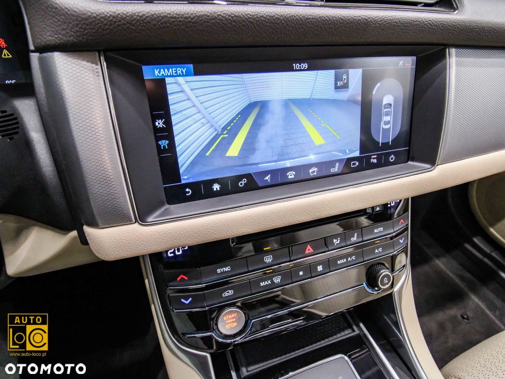 Jaguar XF E-Performance Portfolio - 20