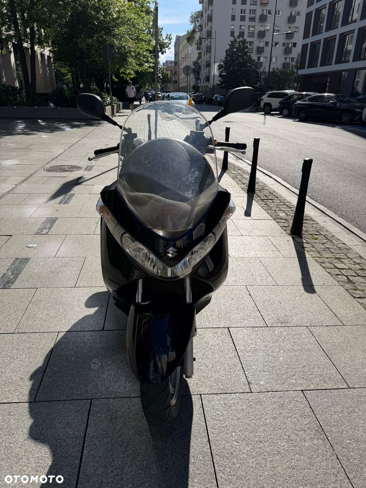 Suzuki Burgman - 9