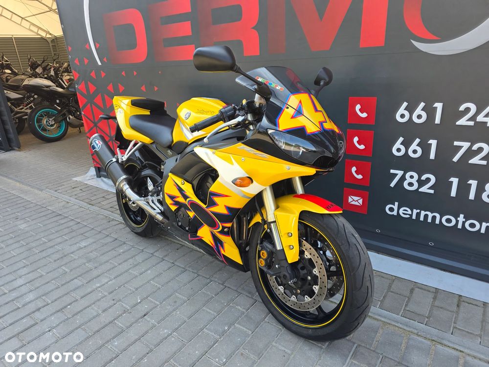 Yamaha R6 - 1