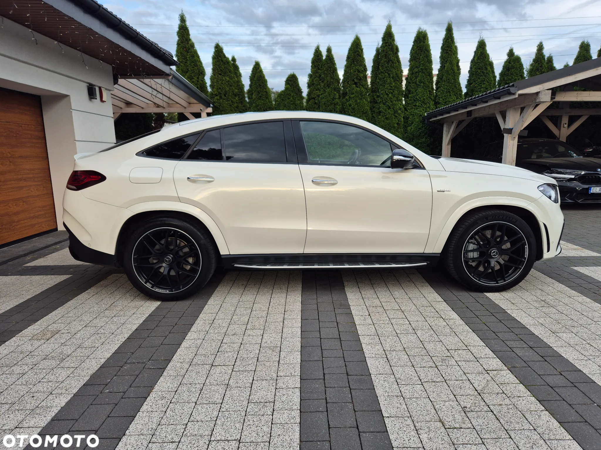 Mercedes-Benz GLE AMG Coupe 53 4-Matic Premium Plus - 11