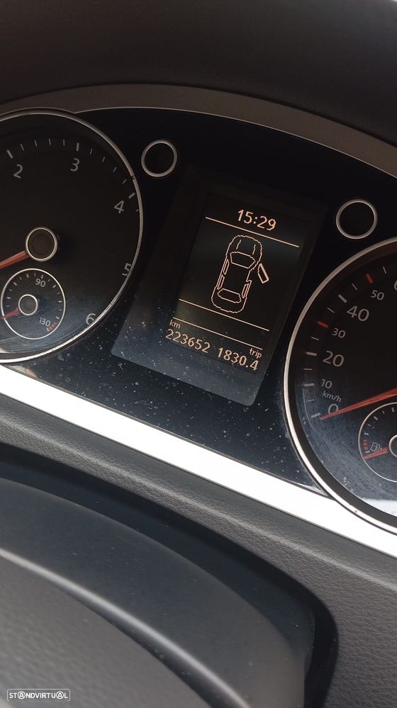 VW Passat CC 2.0 TDi DSG - 4