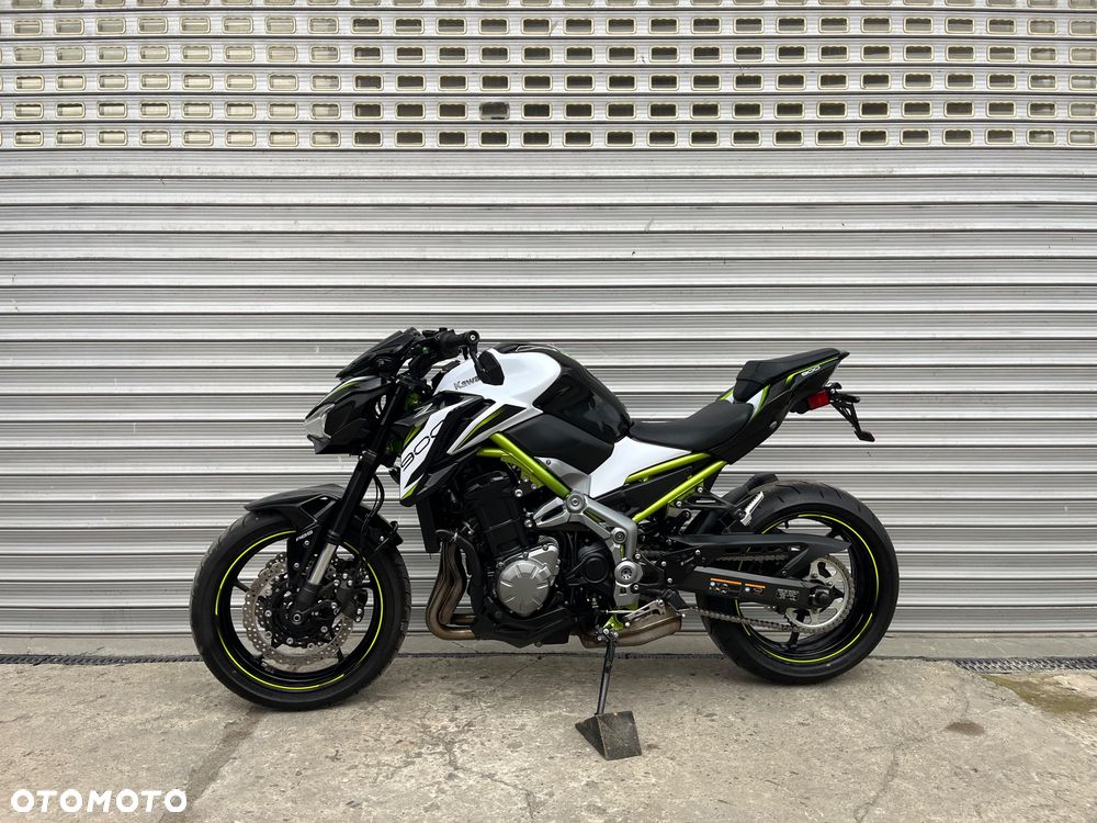 Kawasaki Z 900 - 1