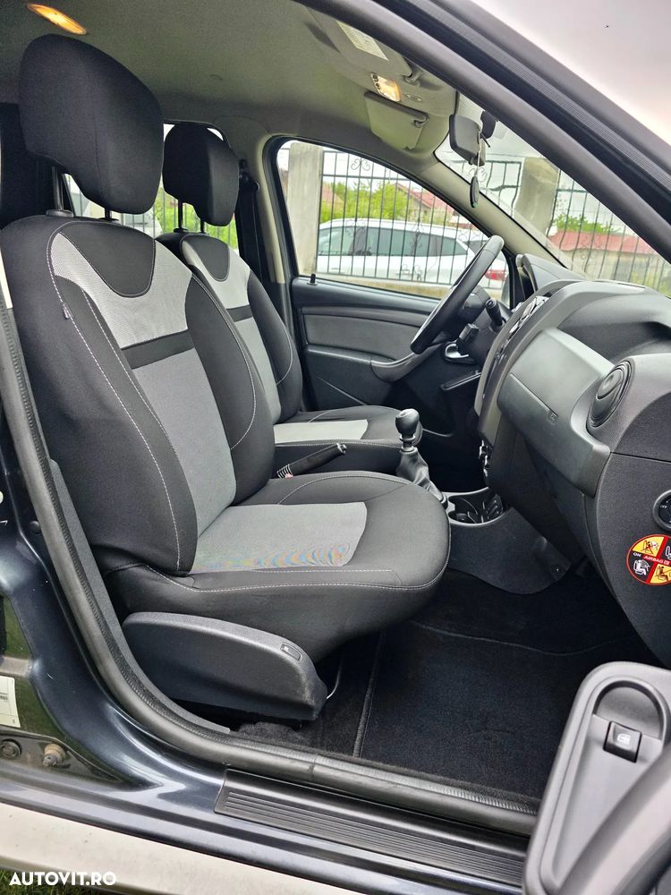 Dacia Duster 1.5 dCi 4x2 Laureate - 16