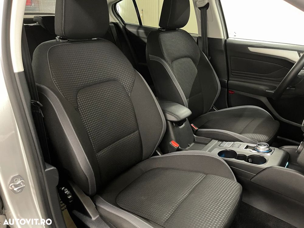 Ford Focus 1.0 EcoBoost Connected - 10
