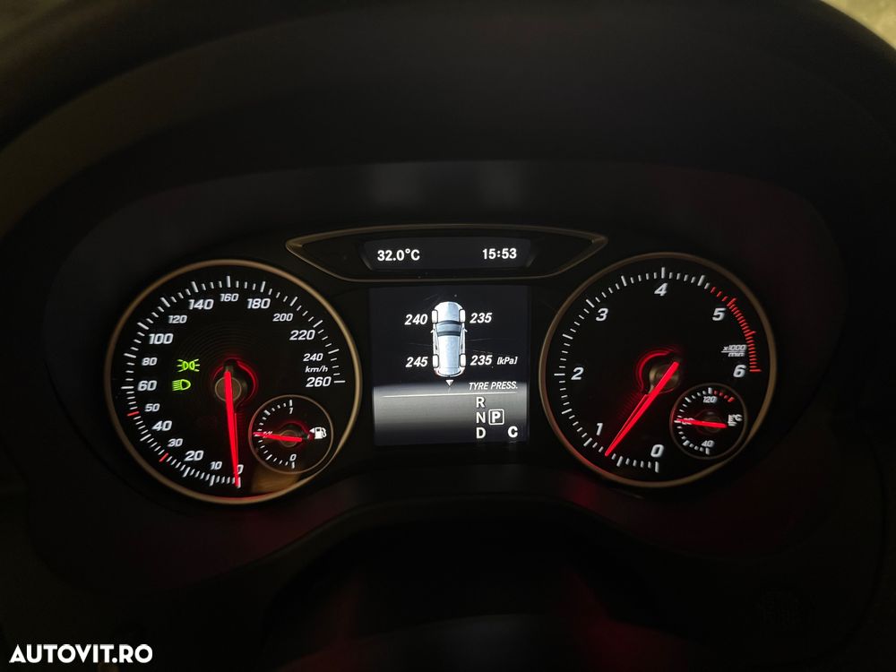 Mercedes-Benz A - 14