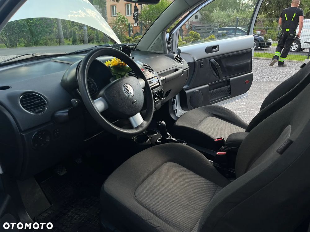 Volkswagen New Beetle 1.9 TDI - 26